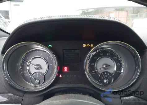 2011 Chrysler 300 z USA, uszkodzony, nr VIN 2C3CA4CG8BH524591